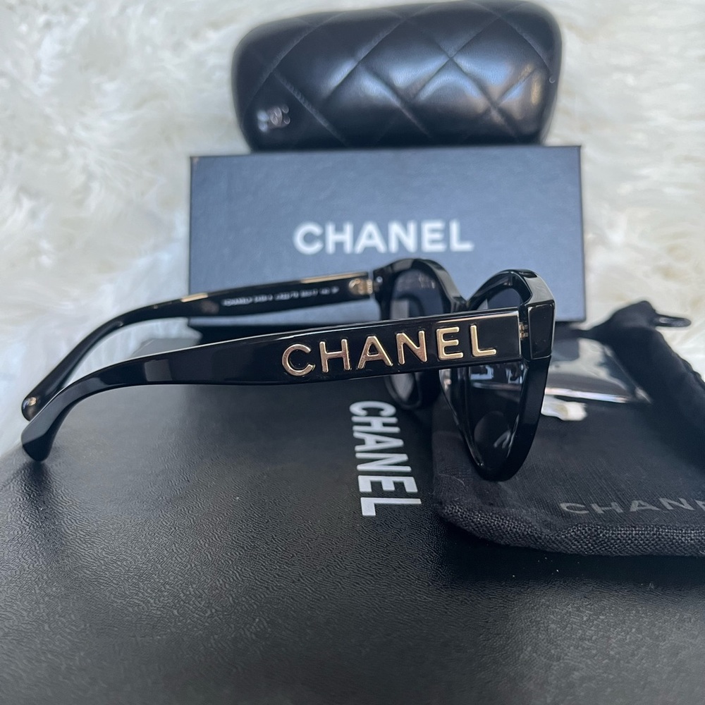 Chanel Logo Sunglasses - Picture 4 of 8